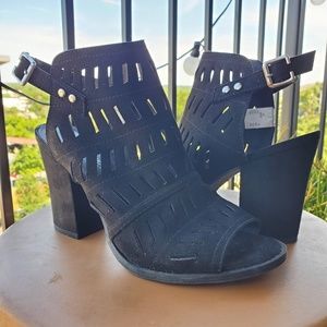 Women's Christian Siriano Booties